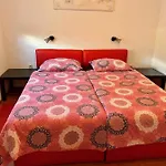 Toni - Appartement Slano