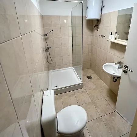Toni - Apartment Slano